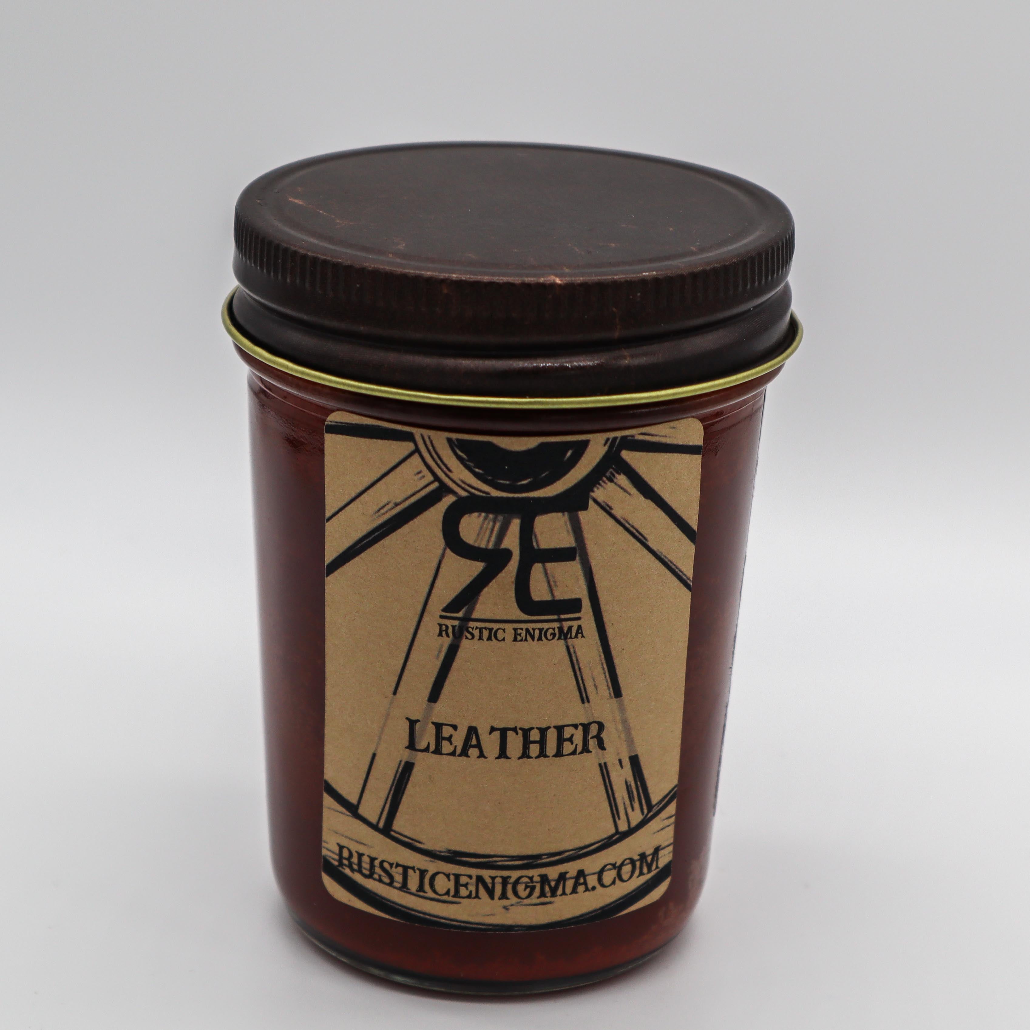 Leather 8 oz Candle